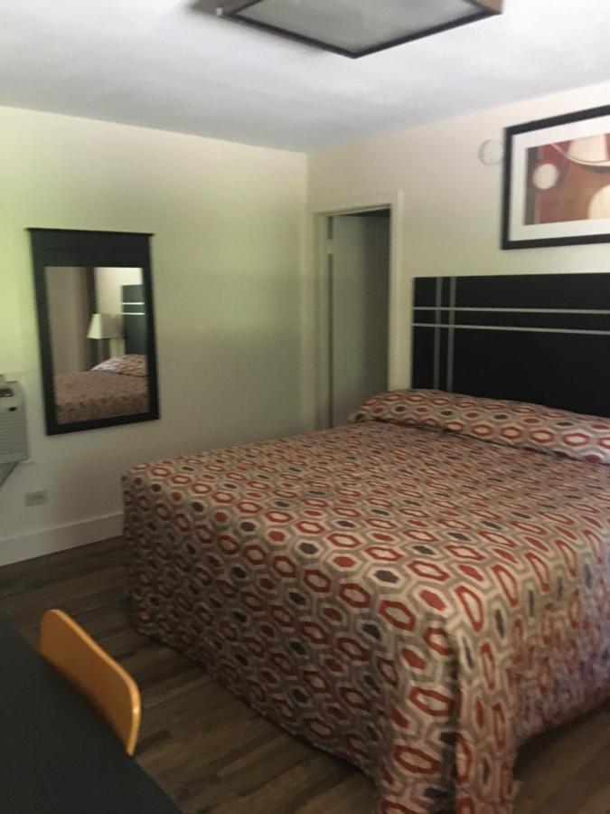 Woodlawn Hills Motel Henderson Ngoại thất bức ảnh