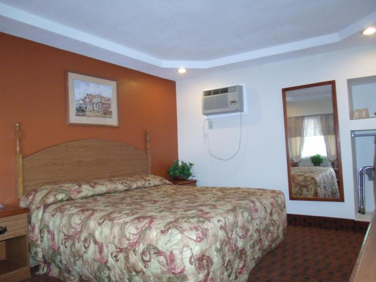 Woodlawn Hills Motel Henderson Ngoại thất bức ảnh